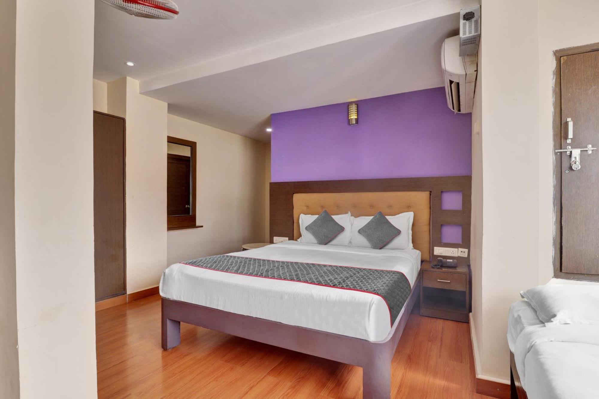 Udayee International Hotel Тирупати Екстериор снимка