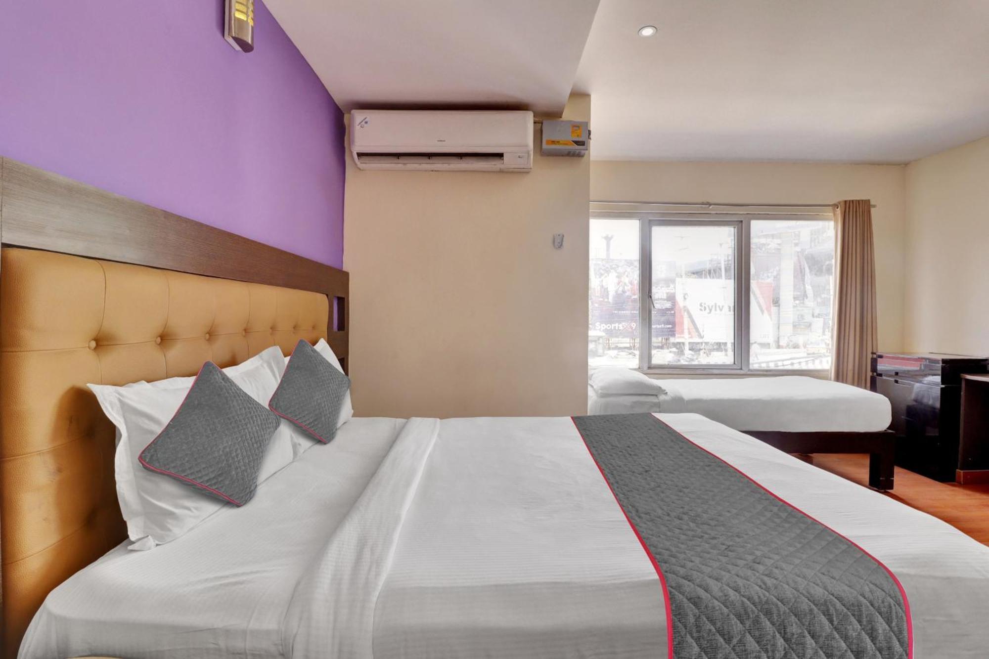 Udayee International Hotel Тирупати Екстериор снимка